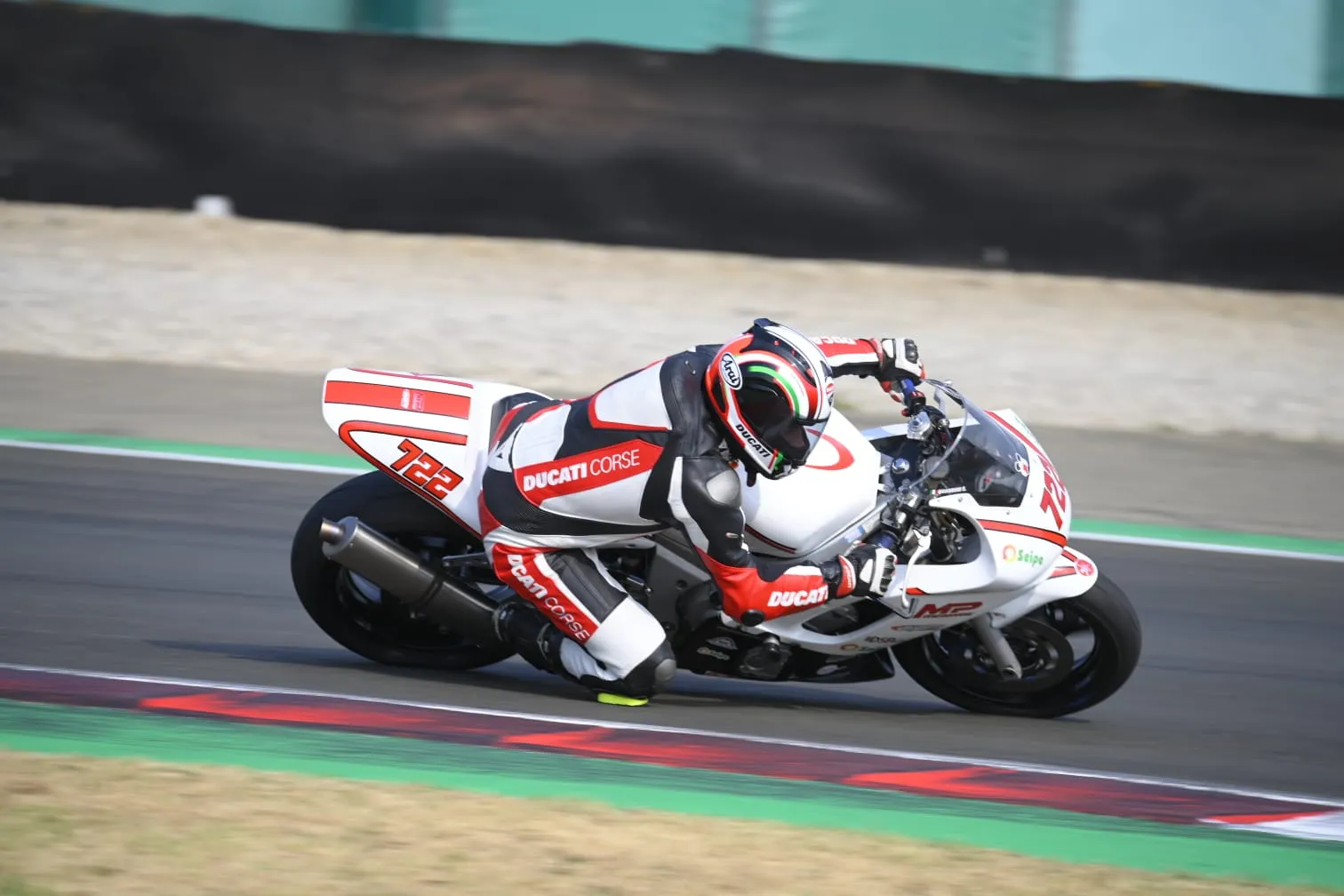 09ba3eab-edf8-4a46-baf5-88f612bef700_11zon