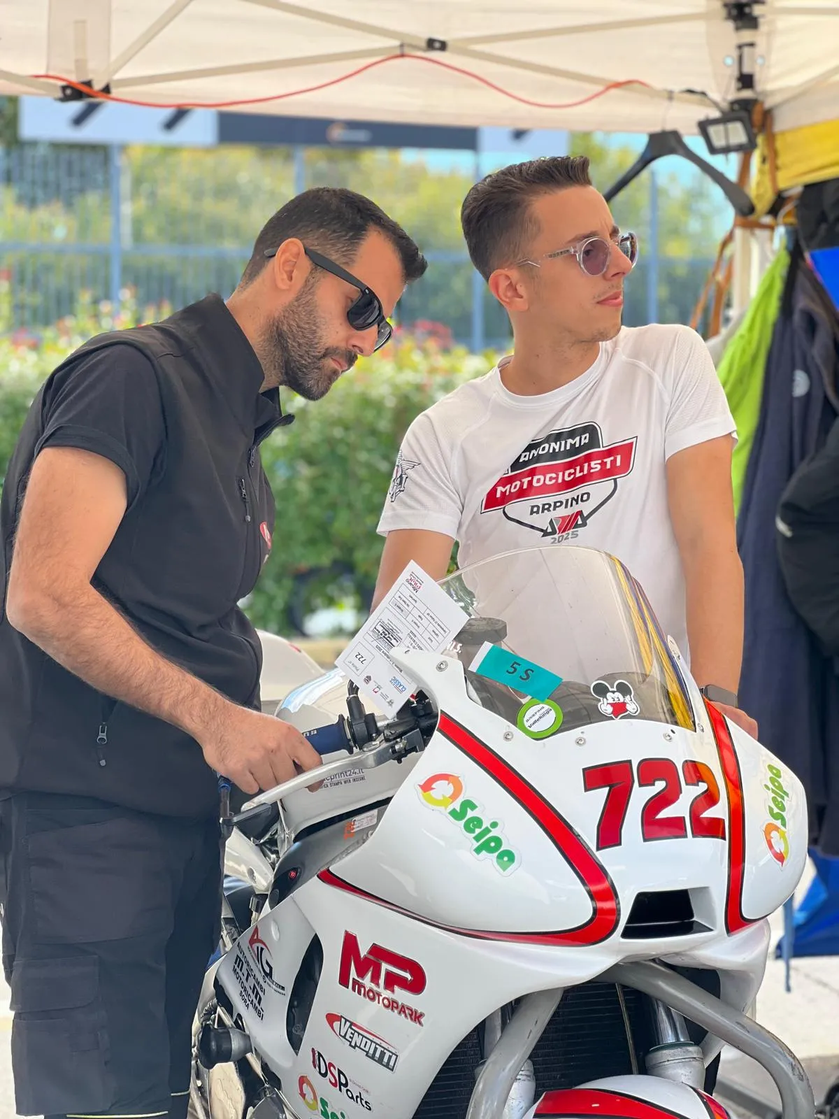 2fbaa7b5-a8c4-4265-8975-f2b4ece5e7fc_11zon