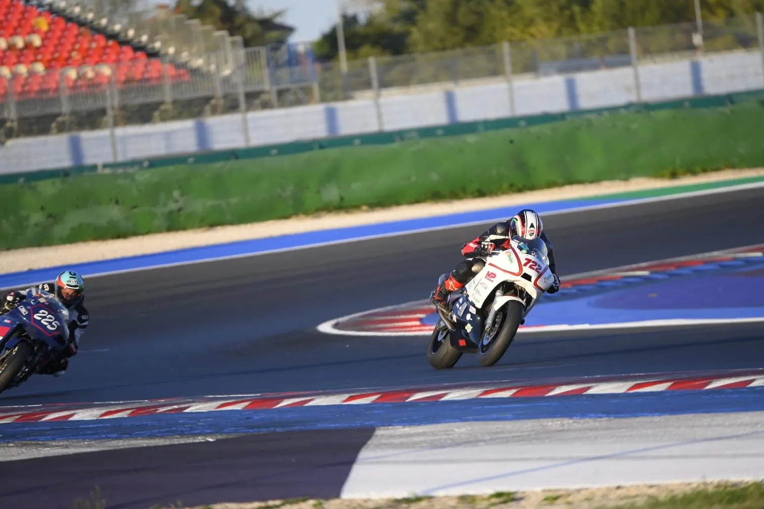 317f5e63-7d40-44c0-b232-071fda070dee_11zon