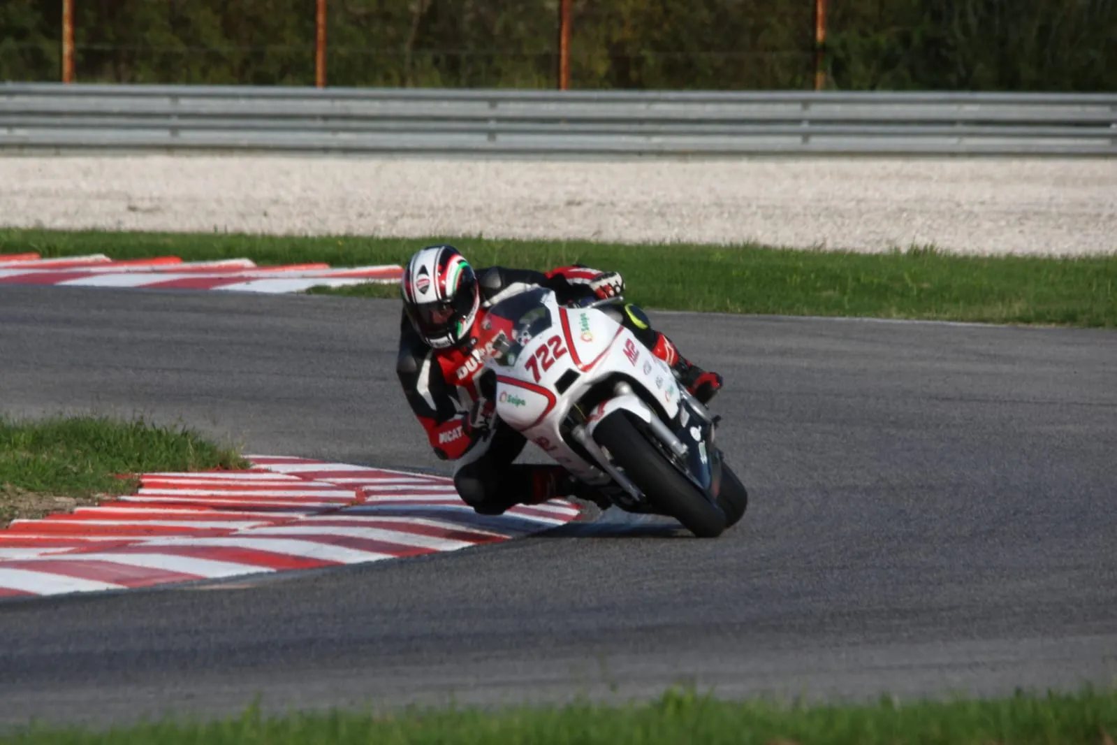 56ac3f77-488f-49fa-a5a3-17270e173be4_11zon