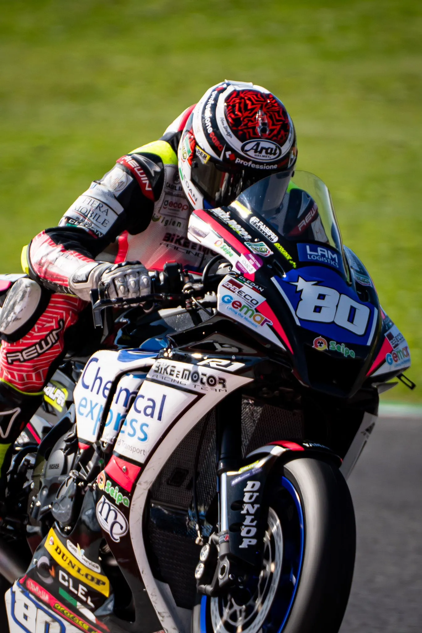 59a6a075-72a5-4161-819f-441f6e892f7d_11zon