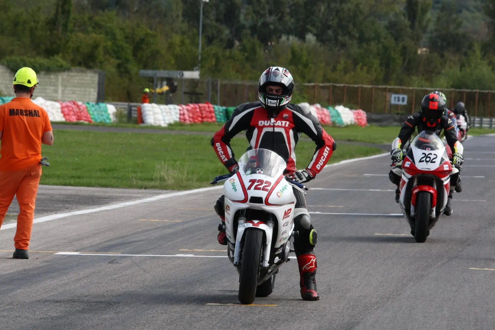 6b1a4a47-570a-4f5e-808d-7310d6aedffd_11zon