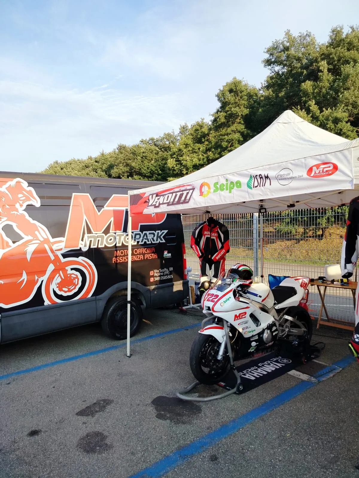 fb422ff3-d61c-41fb-b69a-f0d9382b78cd_11zon